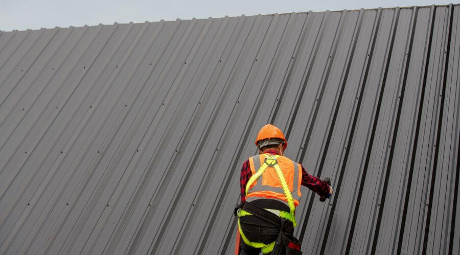 Professional gutter cleaning in Batesburg, SC